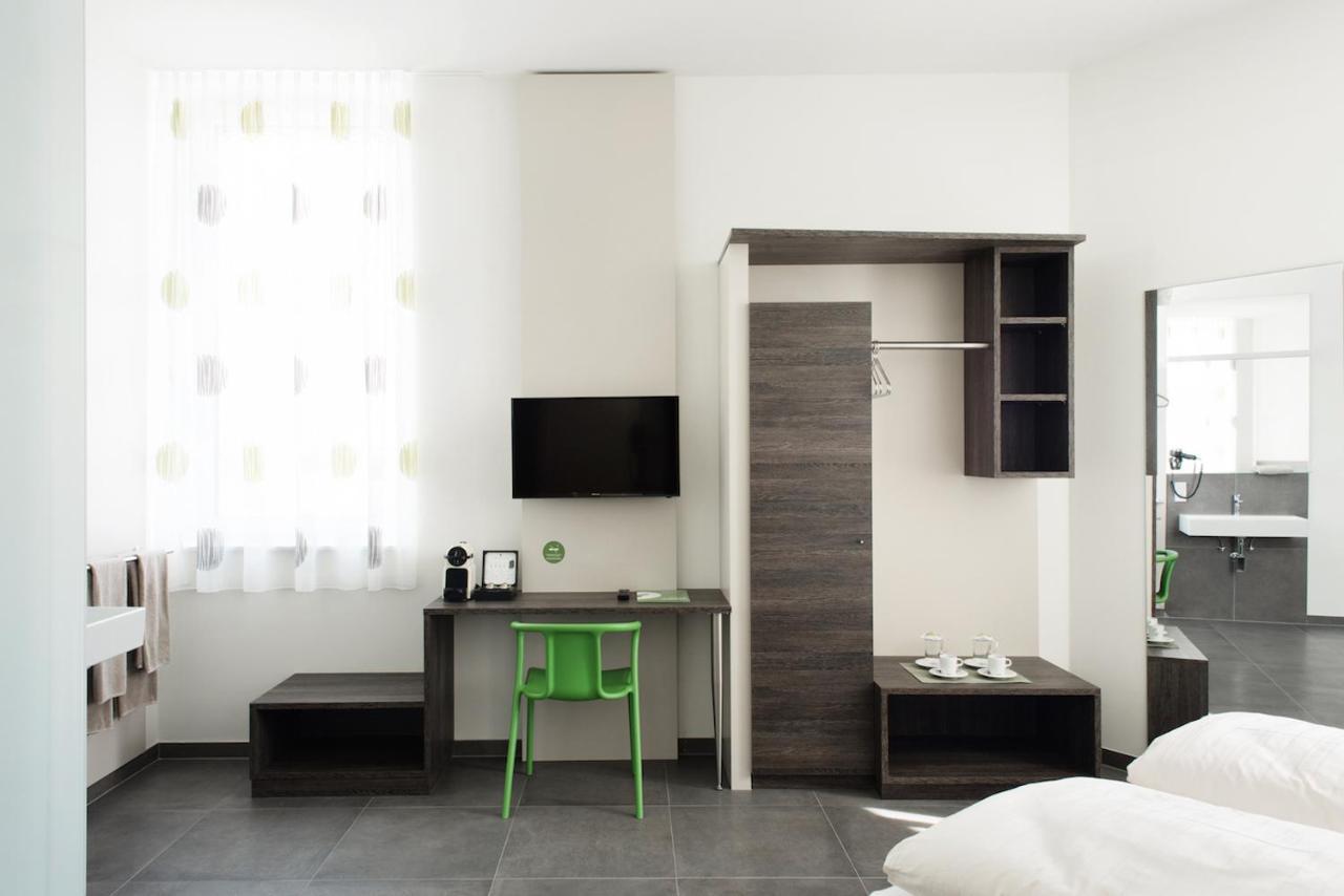 Eee Hotel Traun Zewnętrze zdjęcie