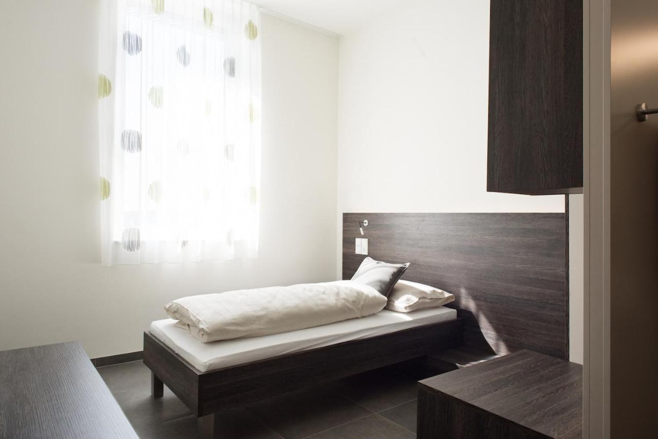 Eee Hotel Traun Zewnętrze zdjęcie