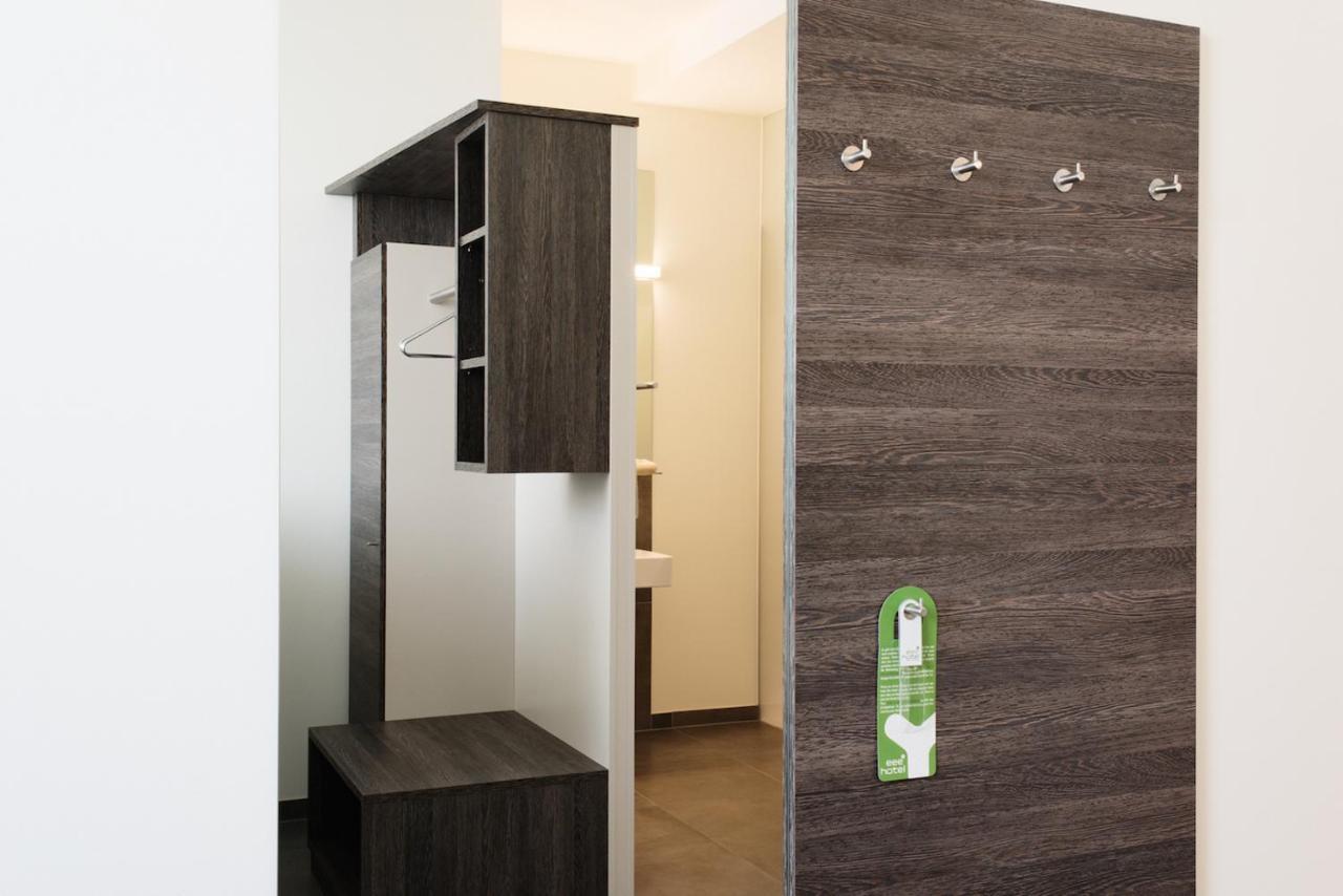 Eee Hotel Traun Zewnętrze zdjęcie