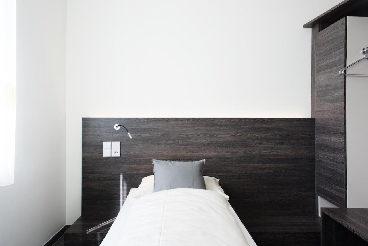 Eee Hotel Traun Zewnętrze zdjęcie